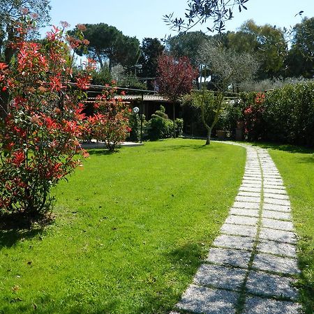 Castel di Decima Country Apartments מראה חיצוני תמונה
