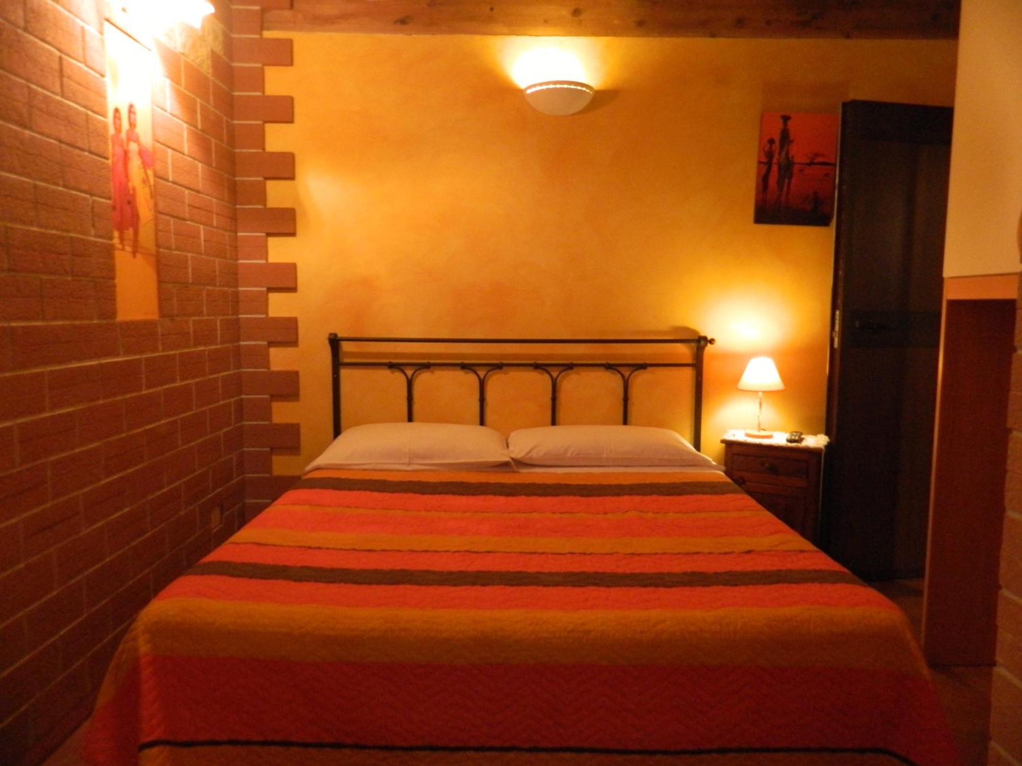 Castel di Decima Country Apartments מראה חיצוני תמונה