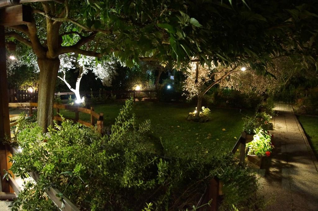 Castel di Decima Country Apartments מראה חיצוני תמונה