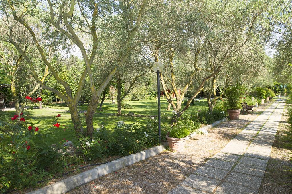 Castel di Decima Country Apartments מראה חיצוני תמונה
