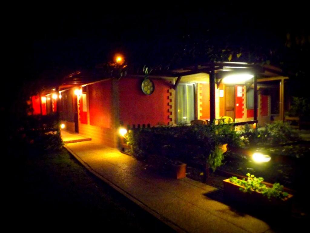 Castel di Decima Country Apartments מראה חיצוני תמונה