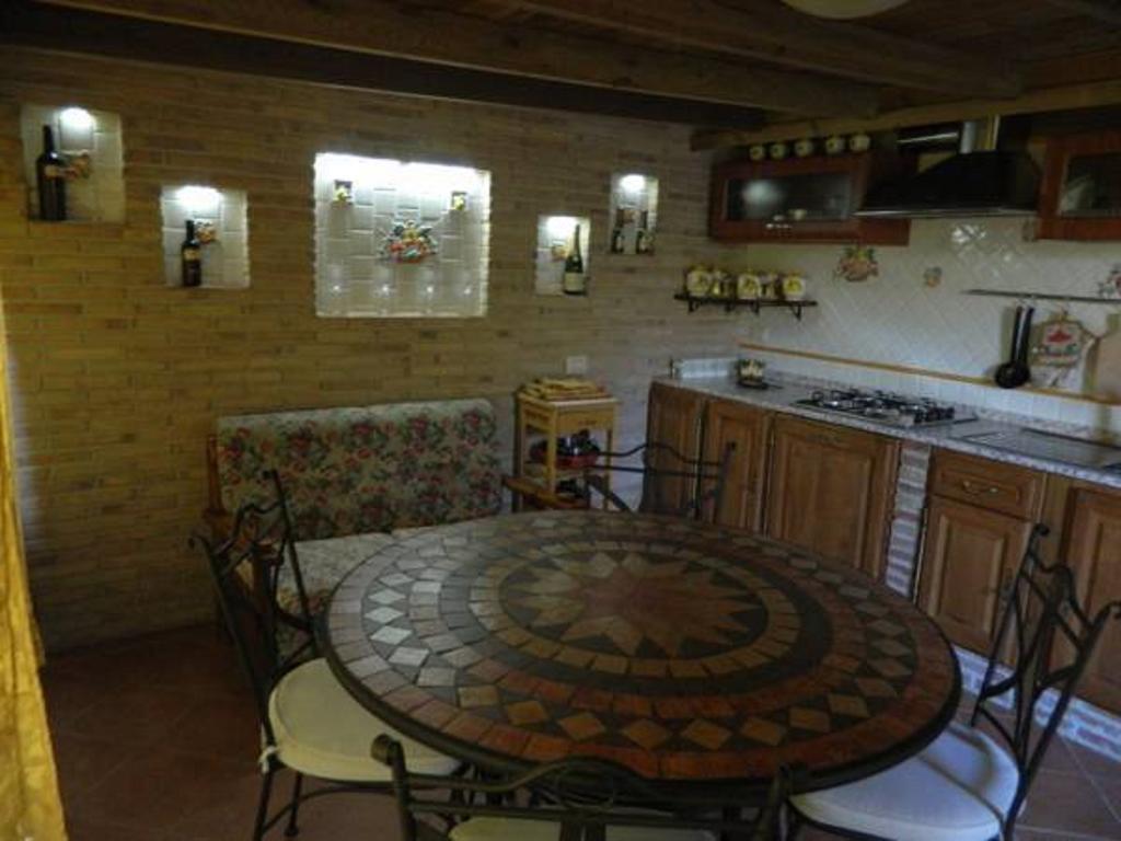 Castel di Decima Country Apartments מראה חיצוני תמונה