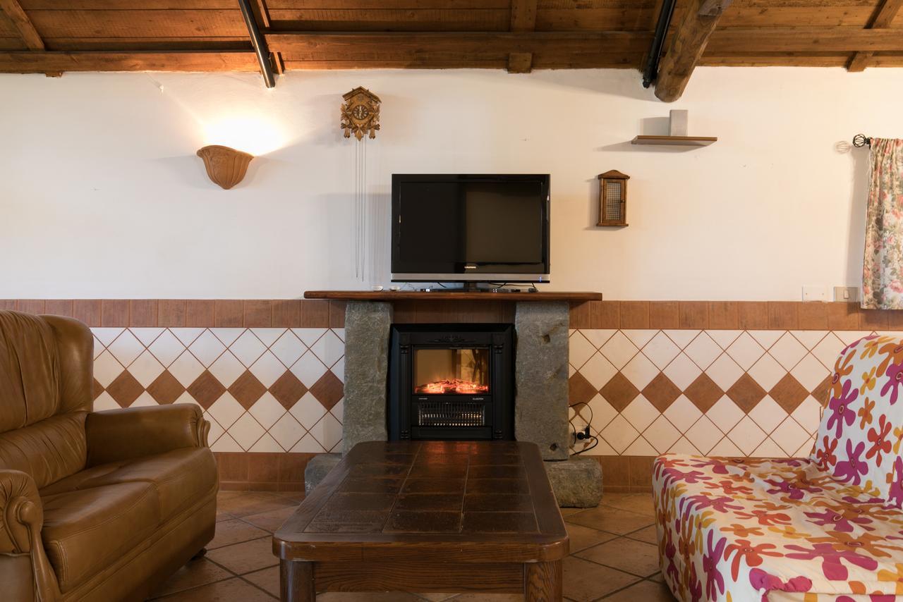 Castel di Decima Country Apartments מראה חיצוני תמונה