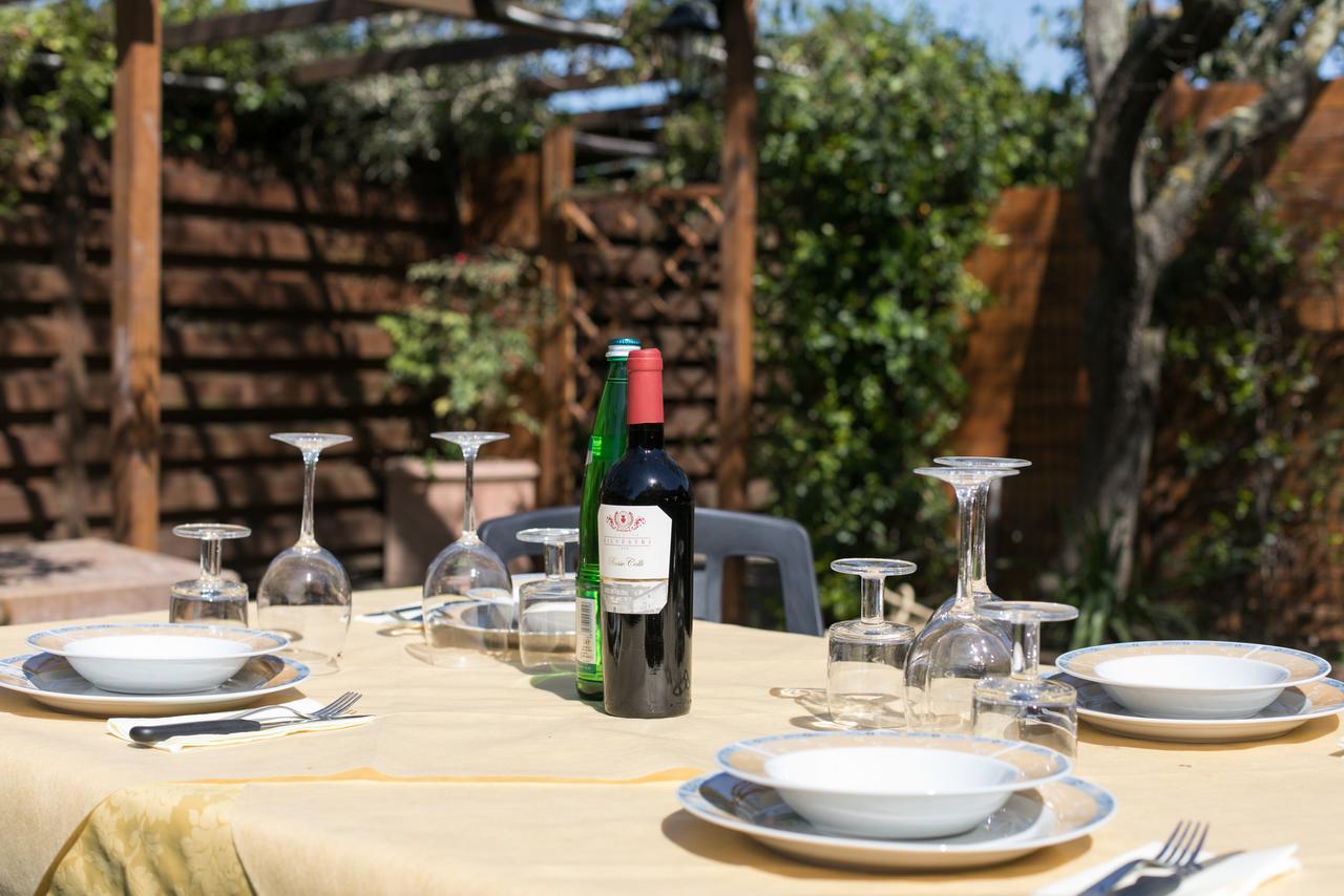 Castel di Decima Country Apartments מראה חיצוני תמונה
