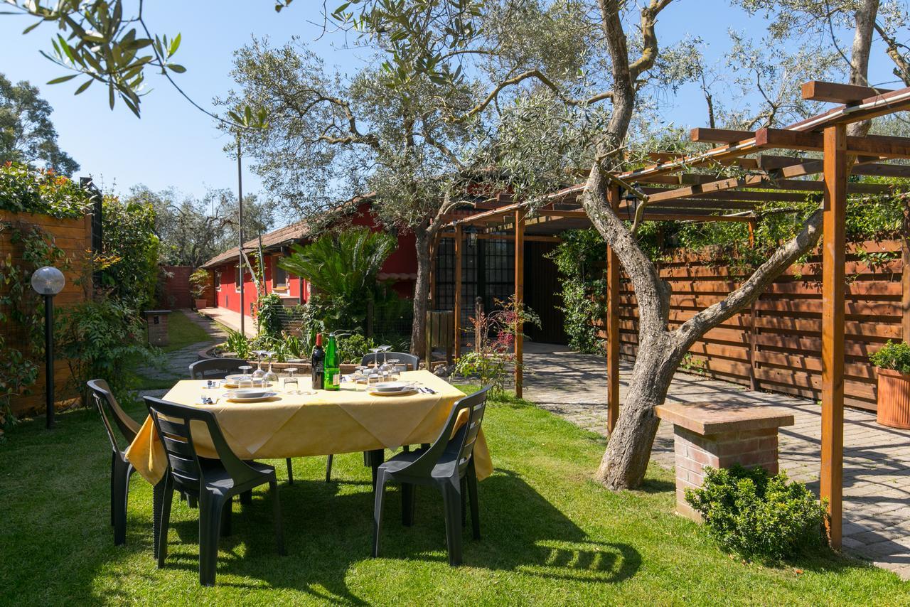 Castel di Decima Country Apartments מראה חיצוני תמונה